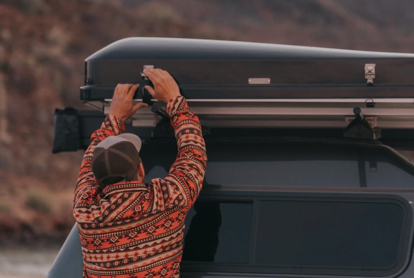 How to Mount a Roof Top Tent | A Step by Step Guide - iKamper 