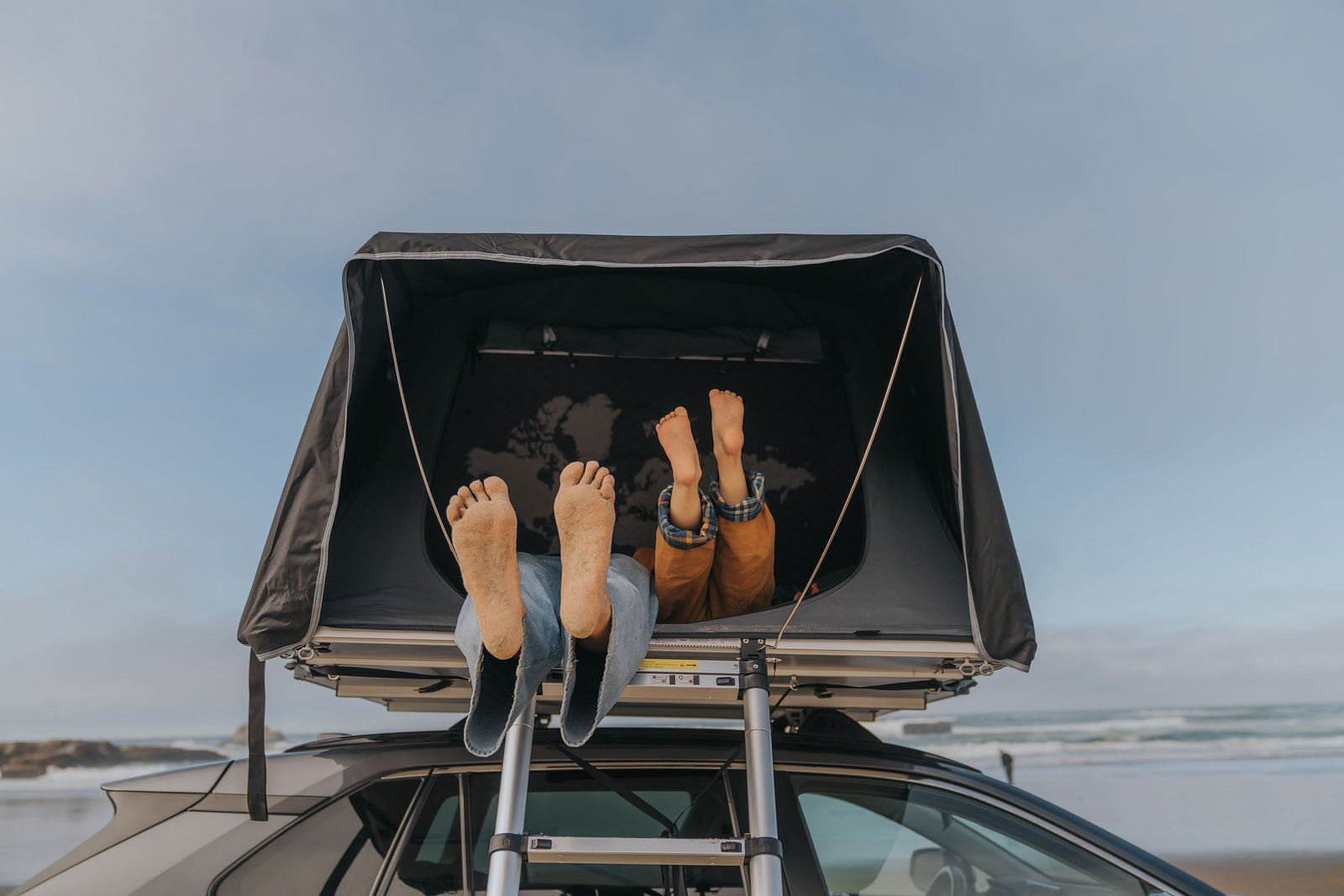 Roof Top Tents for Summer Road Trips: Staying Cool, Ventilated, and Comfortable in the Skycamp 4.0 - iKamper