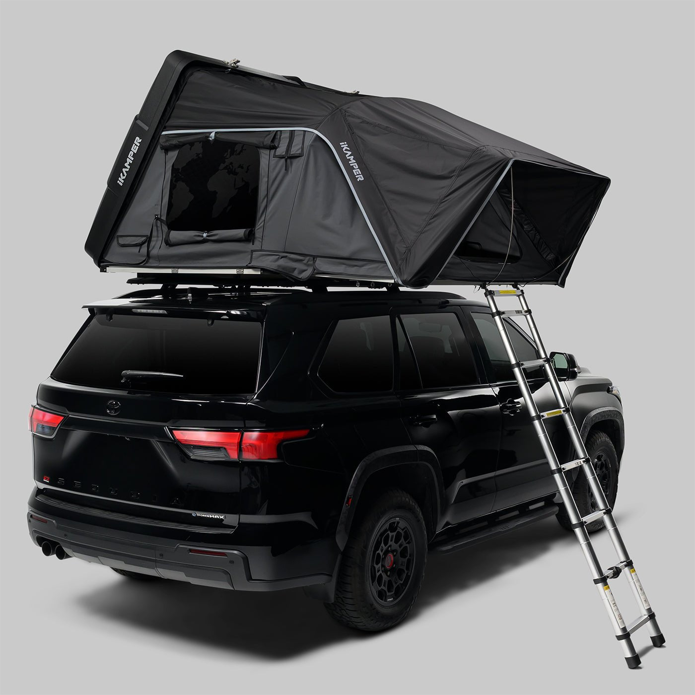 Skycamp 4.0 rooftop tent at an outdoor campsite