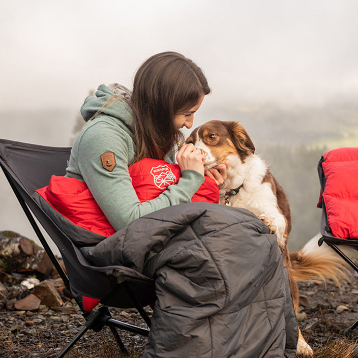 Blanket for sitting online in chair